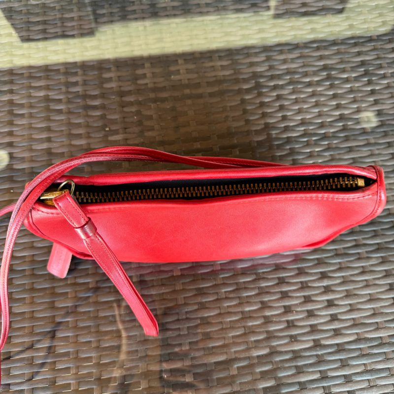 Vintage Coach Red Zippered Clutch 9455 - Image 8