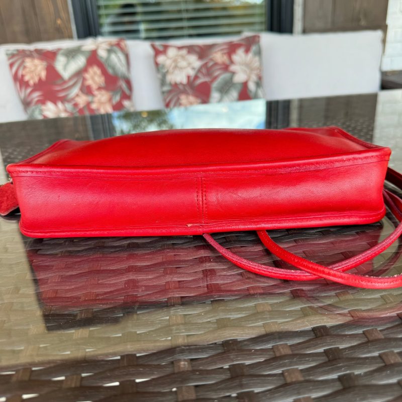 Vintage Coach Red Zippered Clutch 9455 - Image 2