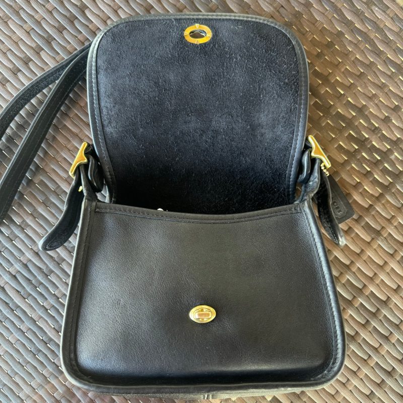 Vintage Coach Black 9965 Legacy Small Flap - Image 7