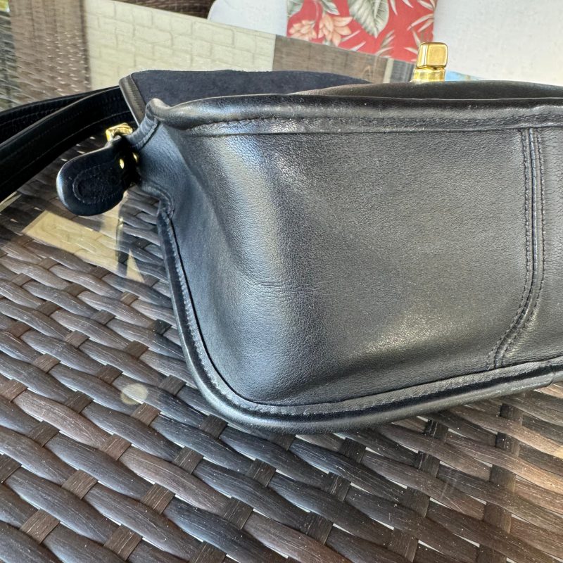 Vintage Coach Black 9965 Legacy Small Flap - Image 6