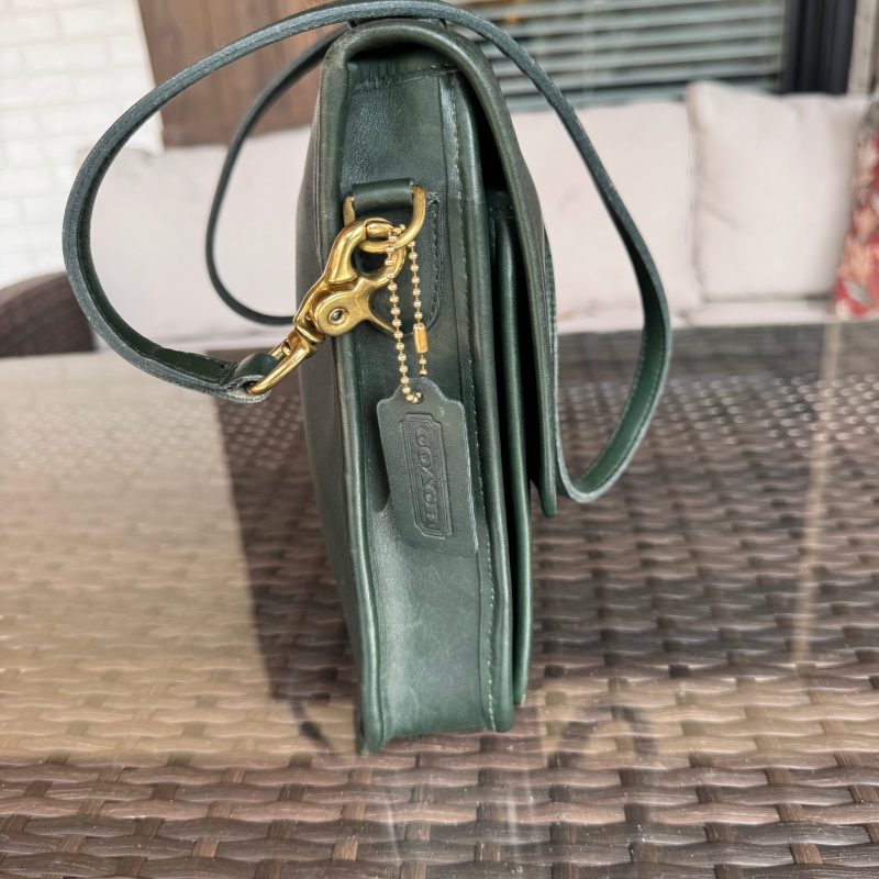 Vintage Coach Bottle Green Station Bag 5130 - Image 3