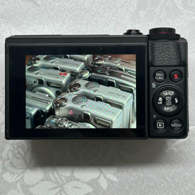 Canon G7X Mark II PowerShot Camera - Image 2