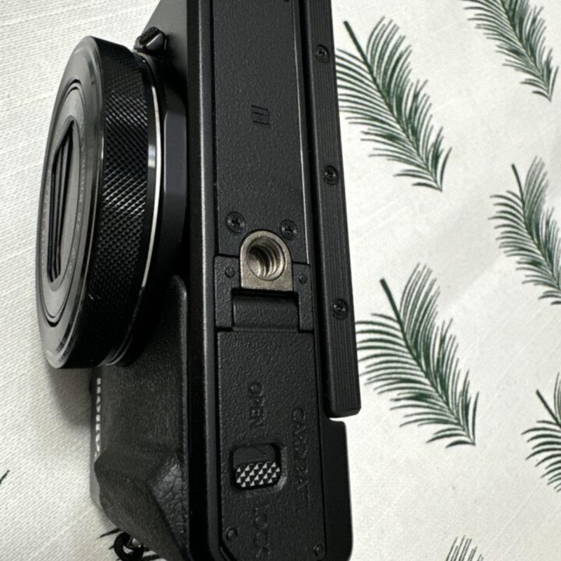 Canon G7X Mark II PowerShot Camera – Excellent Condition, Ideal for Vlogging & Photography - Image 4