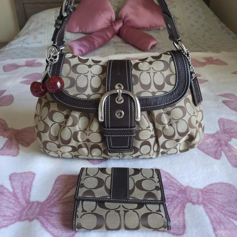 Y2K Vintage Coach Soho Signaure Cs Shoulder Purse With Wallet - Image 2