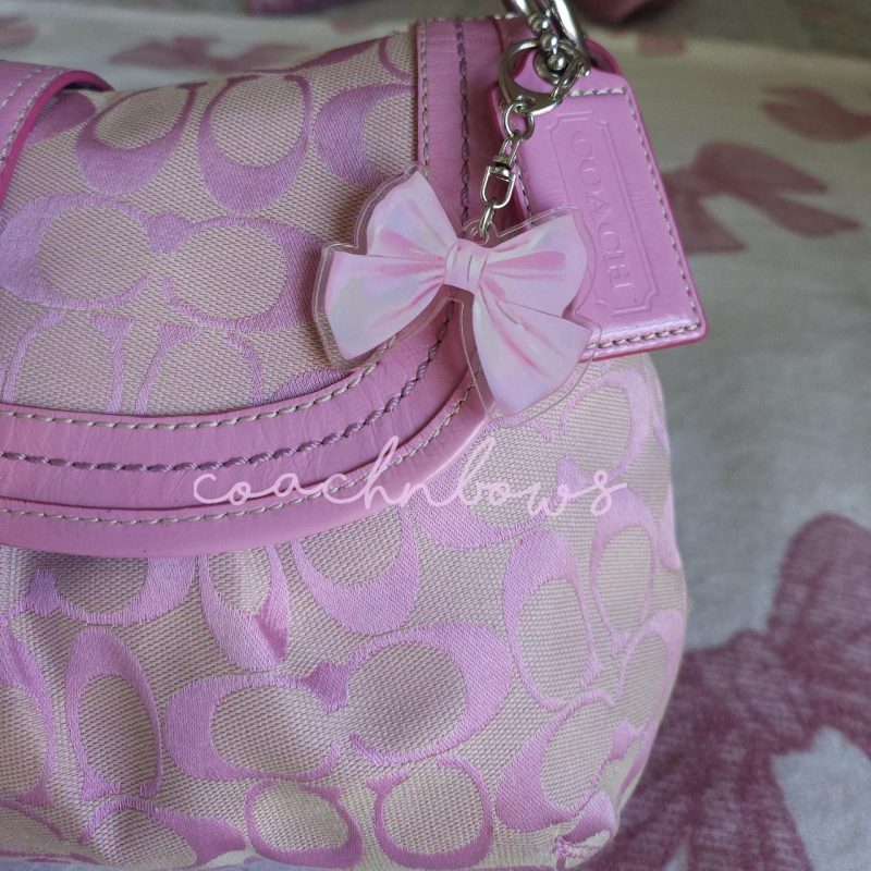 Vintage Barbie Pink Soho Buckle Signature Cs Rare Shoulder Purse - Image 3
