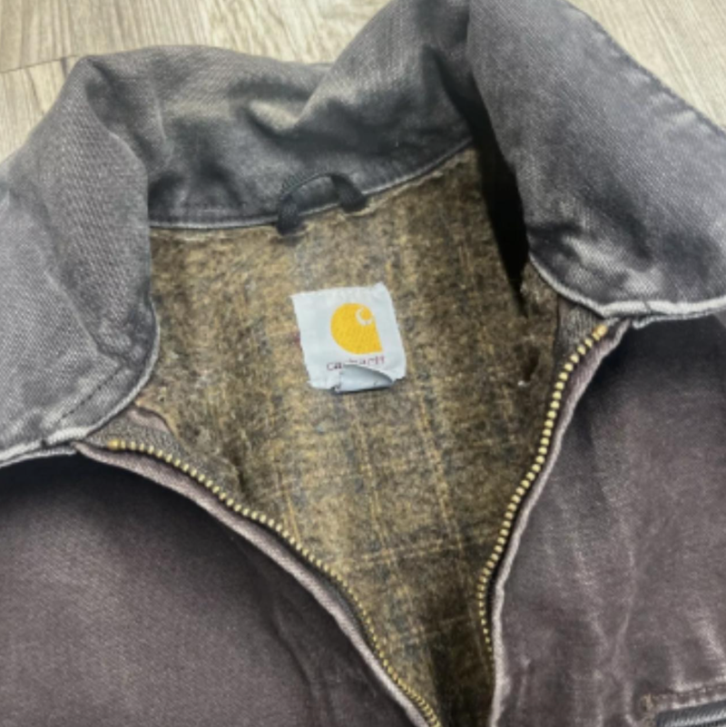 Carhartt Men's Red and Burgundy Jacket - Image 2