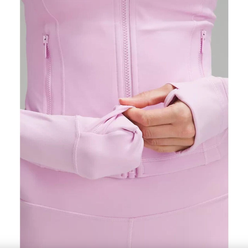 Lululemon Women's Pink Jacket - Image 4