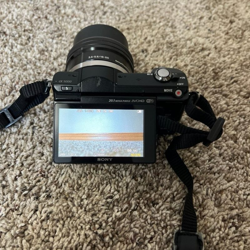 Sony A5000 With 16 50Mm Lens Lu - Image 10