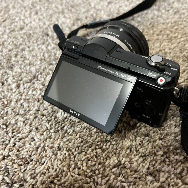 Sony A5000 With 16 50Mm Lens Lu - Image 8