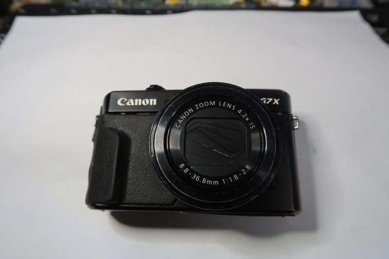 Canon PowerShot G7 X Mark II 20.1MP Compact Camera - Black