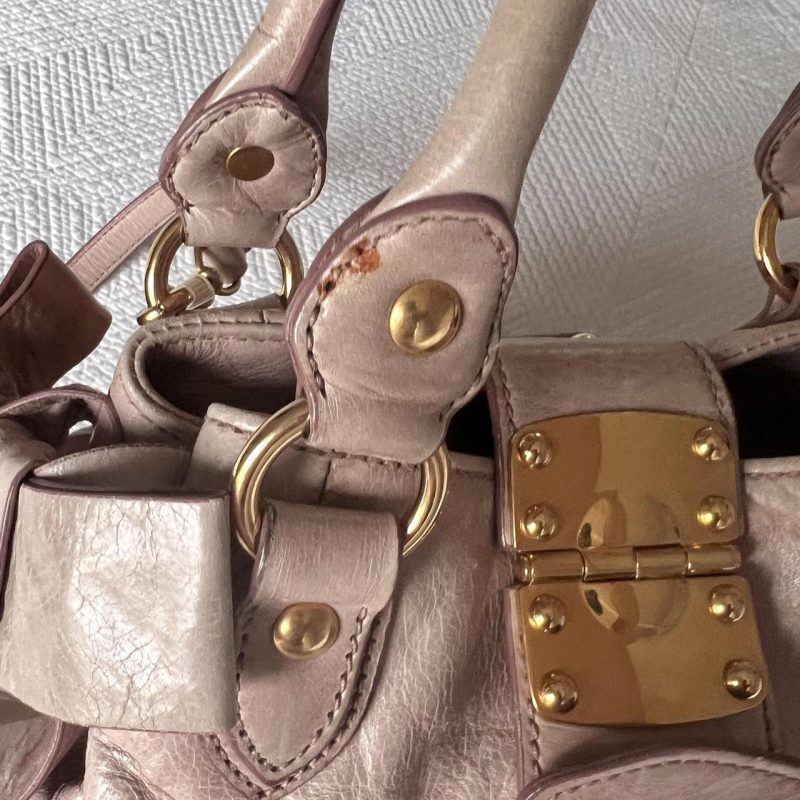 Authentic Light Pink Miu Miu Vitello Leather Bow Bag With Gold Hardware And Removable Strap - Image 3