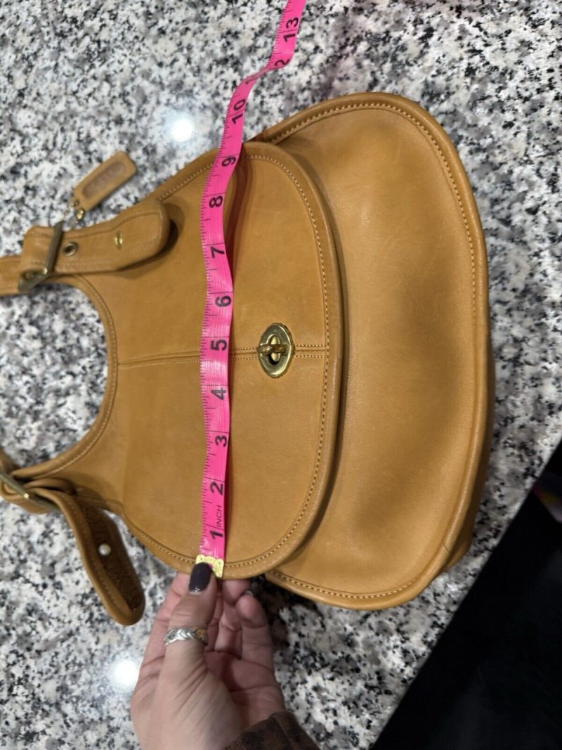 Coach Vintage Crescent Saddle Bag Nyc 9235 Saddle Tan - Image 5