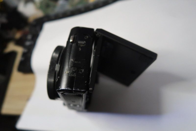 Canon PowerShot G7 X Mark II 20.1MP Compact Camera - Black - Image 2