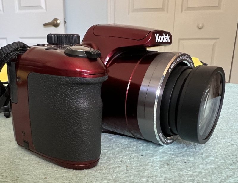 📸 Kodak PixPro AZ401 Digital Camera – Red | Pre-Owned Bundle - Image 7